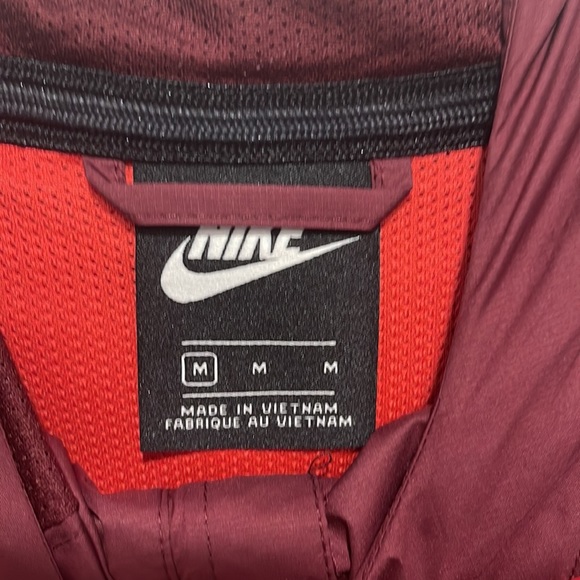 Nike Wind Runner Jacket F.C Barcelona - Medium - Picture 3 of 3